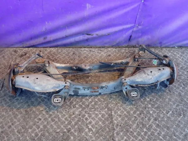 Mercedes 124 taka-akselipalkki OEM Zawada-385476- image 2