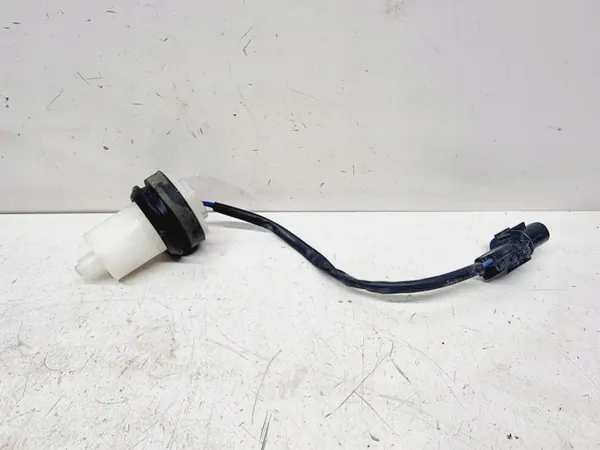 OEM 985202M500 ruitenwisservloeistofsensor voor Kia/Hyundai image 2