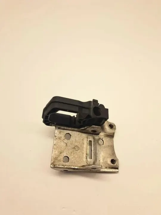 BMW OE Kühlerhalterung OEM 718651409 - Gebraucht image 3