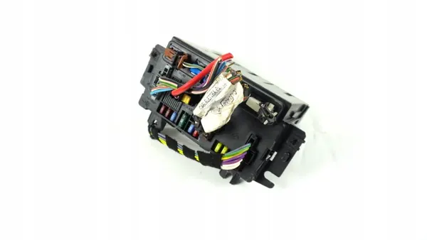 Sulakekaappi OEM 51783783 S118578030H Fiat Panda 2 image 3