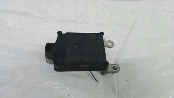 Radar Distronic OEM 284477346R pour Renault Arkana image 2