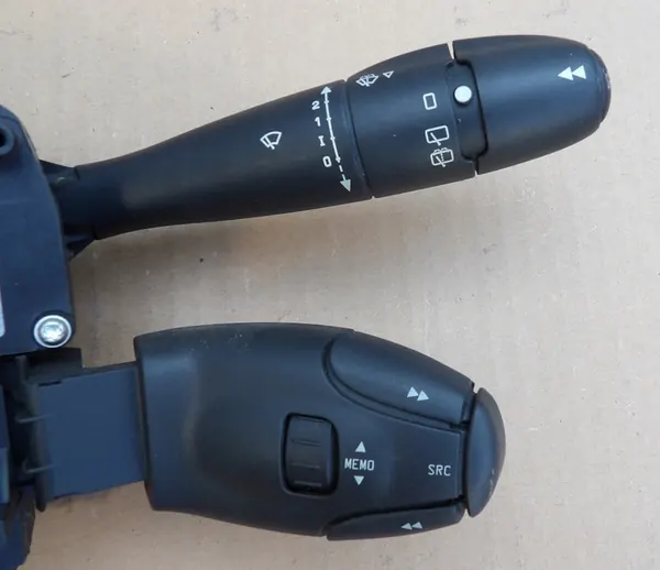 Gecombineerde Schakelaar Peugeot 207 96630724XT image 3