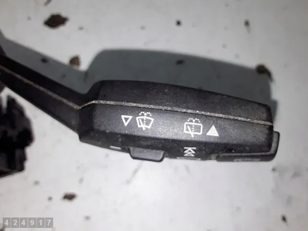 Interrupteur BMW 1 Series 2008 LZ912303402 image 5