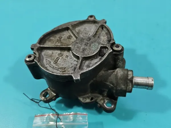 VW Passat B6 Imupumppu 3.2 FSI V6 Bosch image 5