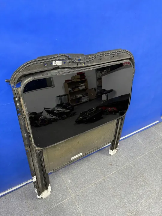 Audi OE 4G8877041E Schiebedach - Gebrauchter Zustand image 2