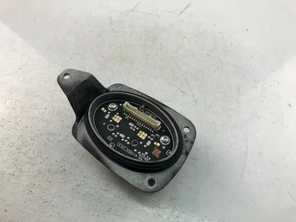 Module Xenon OEM B104053 pour Volvo XC40 (536) image 4