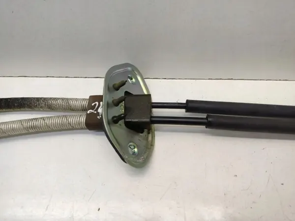 Enlace de cambios Kia OE OEM D007LH5 - Usado image 4
