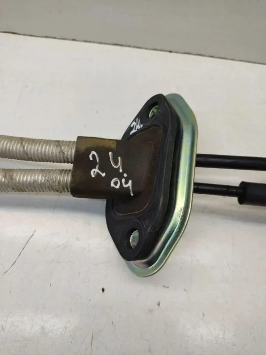 Enlace de cambios Kia OE OEM D007LH5 - Usado image 9