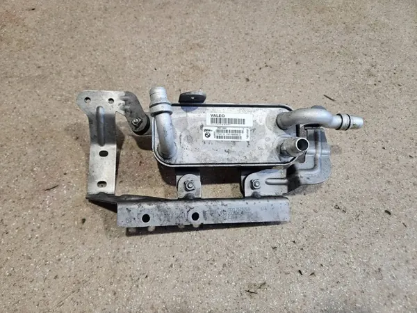 Arrefecedor óleo caixa BMW OE usado OEM 7628058 image 2