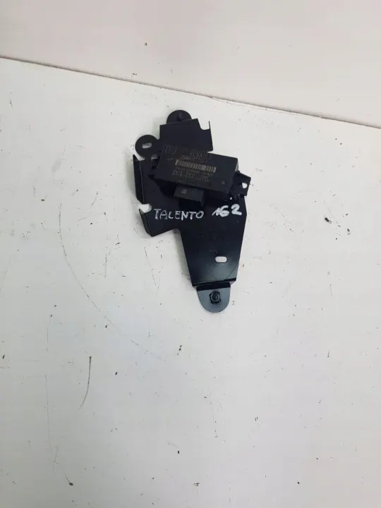 Módulo PDC OEM 8200420663 para Traffic III Vivaro B Talento image 2