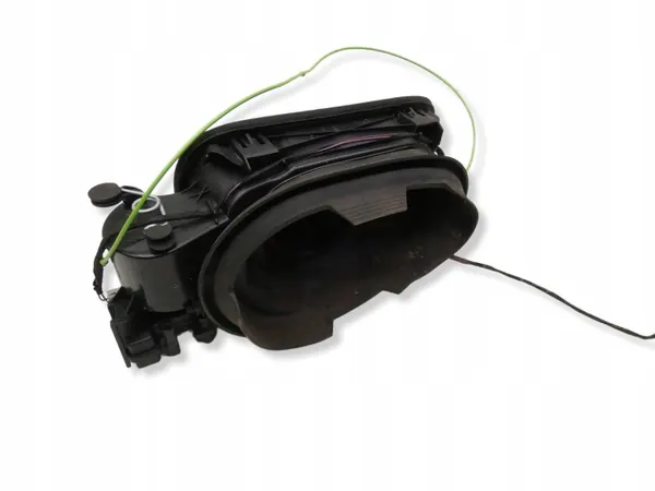 BMW Tankklep OEM 7238100 voor 3 Serie F30/F35/F31 image 3