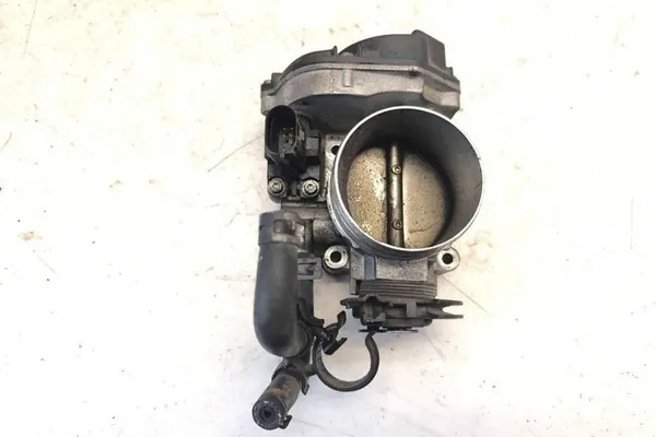 Carburador VW BORA 2.32L gasolina 2000 OEM 021133066 image 4