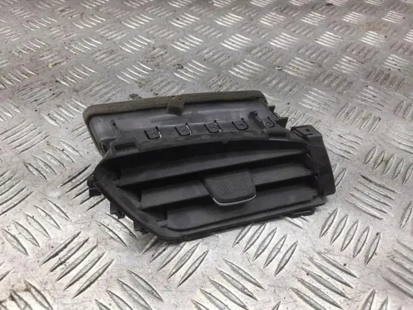 OEM 20989582 Bouches d'aération tableau Corvette C7 Cabrio image 2