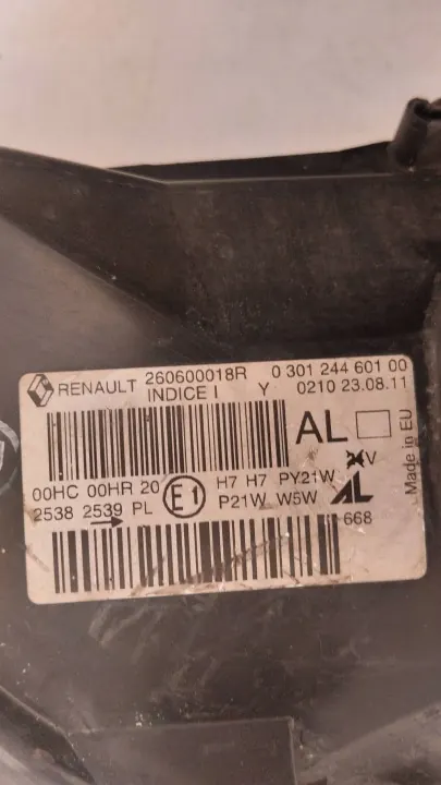 Vasen Etuvalo OEM 260600018R Renault Megane III image 7