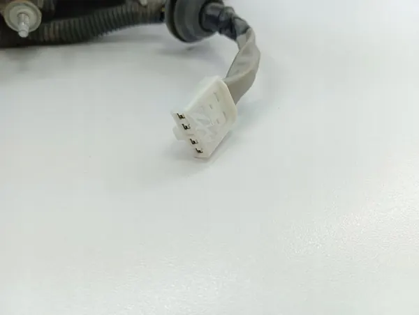 Luz trasera derecha Hyundai Santa Fe 2012 OEM image 6