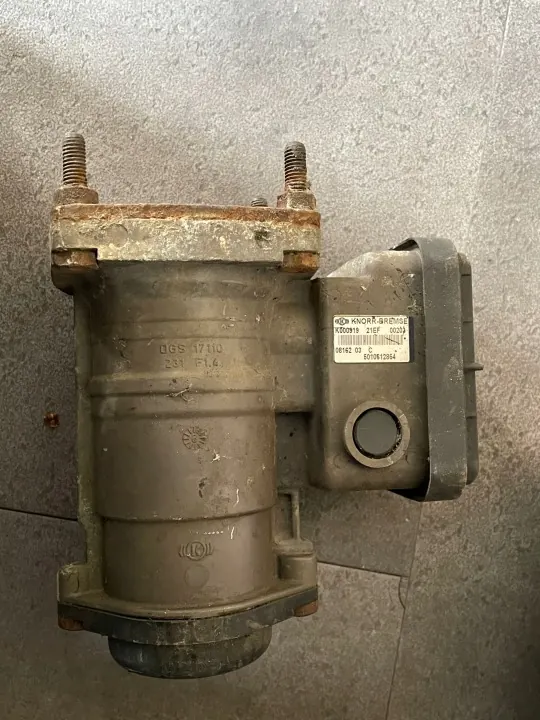 Renault DXI EBS Jarruventtiili OEM DK000919 image 2