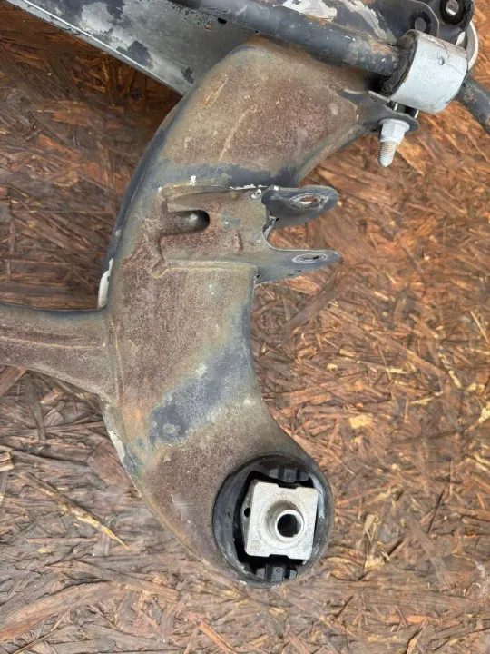 Hinterachsschwinge OEM WÓZEK SANKI BELKA Mercedes E-Klasse image 5