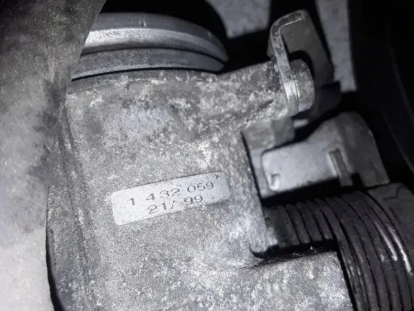 Ansaugkrümmer OEM 1432032 BMW 3 Cabrio 1.9L image 4