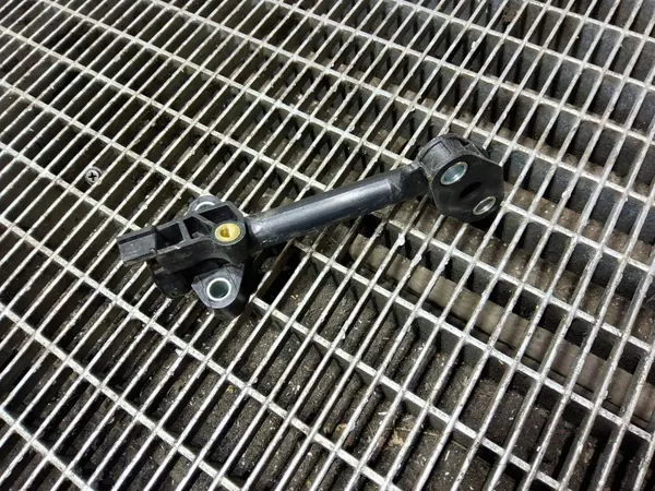 Toyota EGR-putki OEM SKE55221 - Käytetty Kunnossa image 2