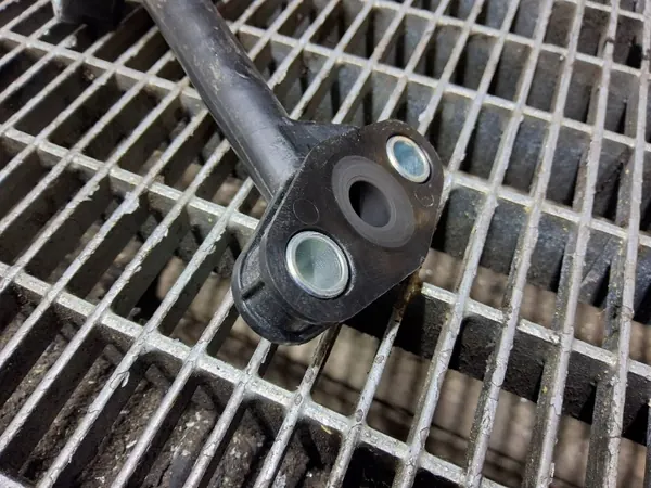 Toyota EGR-putki OEM SKE55221 - Käytetty Kunnossa image 4