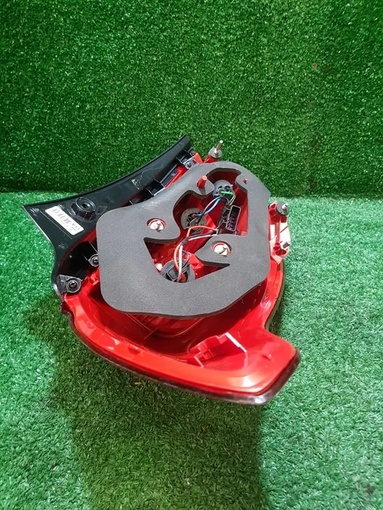 Lámpara trasera derecha OPEL MOKKA A (2012-2019) OEM 42599463 image 7