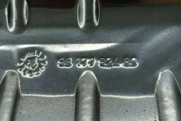 Värmeskydd CITROËN C5 AIRCROSS 1.2L bensin image 6