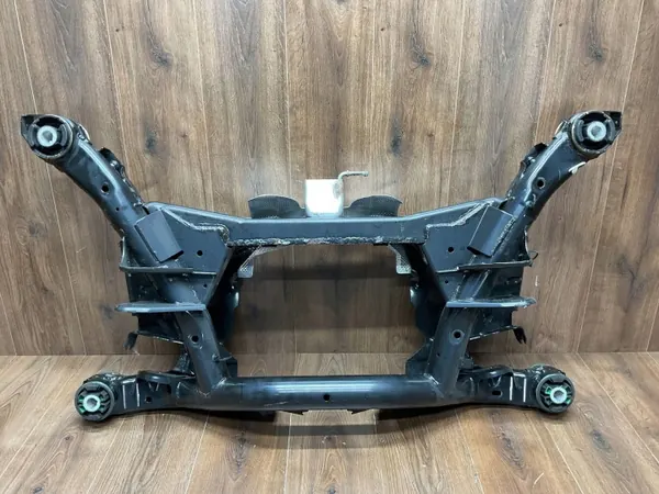 OEM K8D25K091AC Takajousipalkki Range Rover image 2