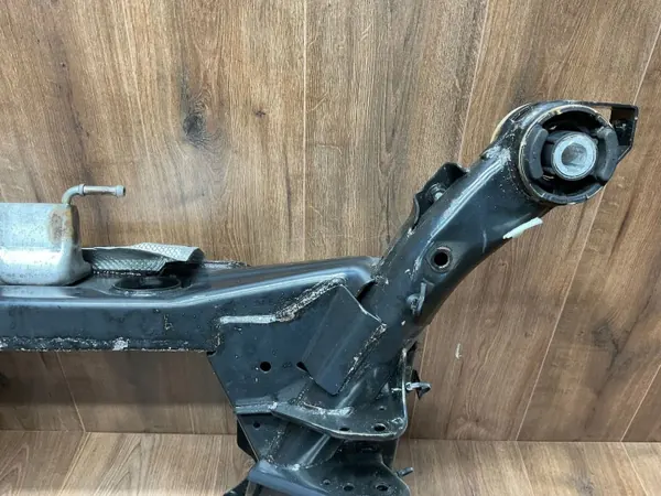 OEM K8D25K091AC Takajousipalkki Range Rover image 5