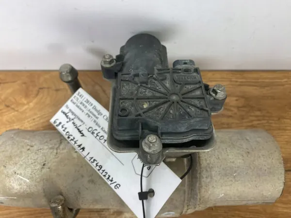 OEM 68420674AAPINYA Atuador de borboleta Dodge Challenger image 6
