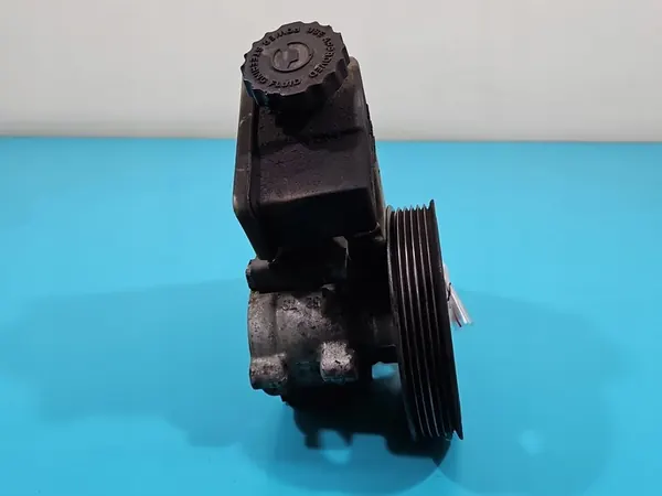 Bomba de direção assistida Jeep Cherokee KJ 3.7 V6 OEM 52088710AE image 4