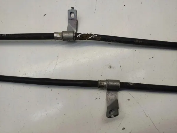 Kia Stonic Handbremskabel OEM H84002L04 image 3