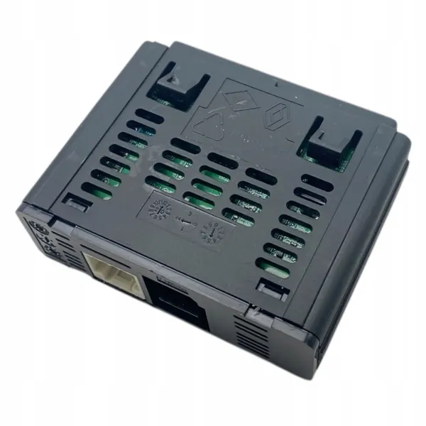 Tomada USB Renault OEM 284H38566R para Megane E-Tech image 9