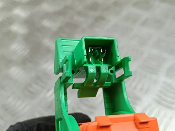 Klema pirotechniczna Mitsubishi Outlander 2015 FOB41104 image 2