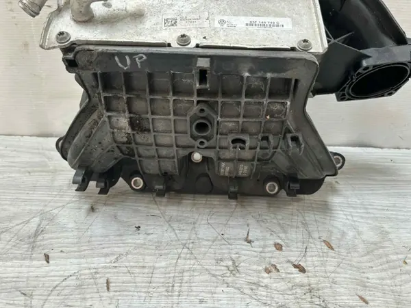 Collecteur d'admission VW OEM 03F145749C Passat B7 1.4L image 3