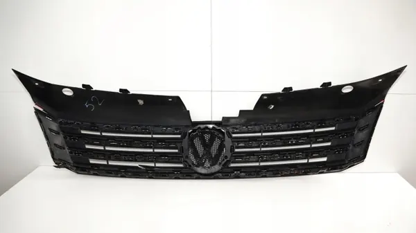 Puskurin ritilä OEM 360165694 VW Passat B7 2010-2014 image 5
