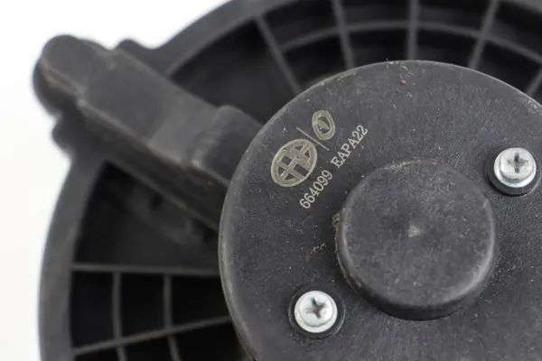 Kia Sportage II Gebläseventilator OEM 664099 - Gebraucht image 4
