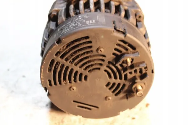 Vaihtovirtageneraattori MERCEDES-BENZ C (W202) 2.2L diesel image 3