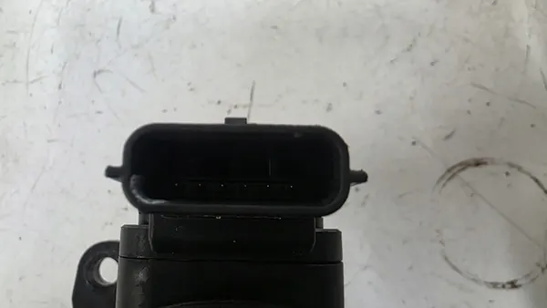 Luftmassenmesser Renault Espace IV 2.0 DCI image 3