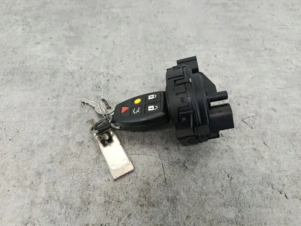 Break Volvo V50 d'occasion OEM 30667665 image 2