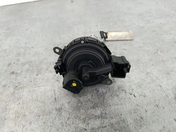 Break Volvo V50 d'occasion OEM 30667665 image 4