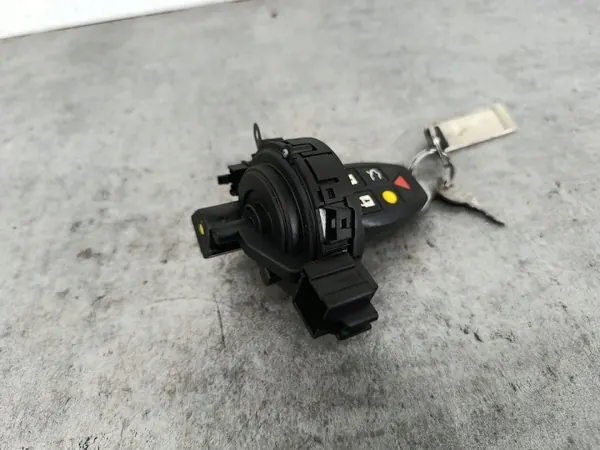 Break Volvo V50 d'occasion OEM 30667665 image 5