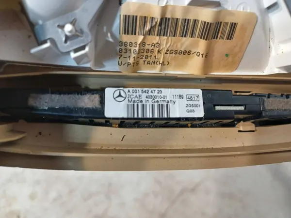 Achter daklamp OEM A1648200423 Mercedes GL X164 image 3