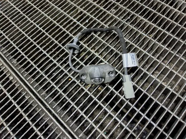 Ford Kuga Mk1 peruutuskamera OEM 8V4J-19G490-BC image 2