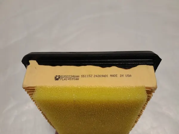 Filtre à air FIAT 500 USA 52022346AA image 4