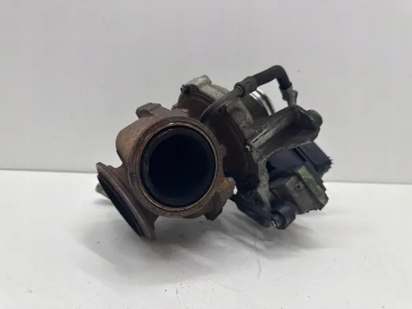 Turbo BMW 5 Touring F11 3.0L Diesel 2015 OEM 7823202 image 4