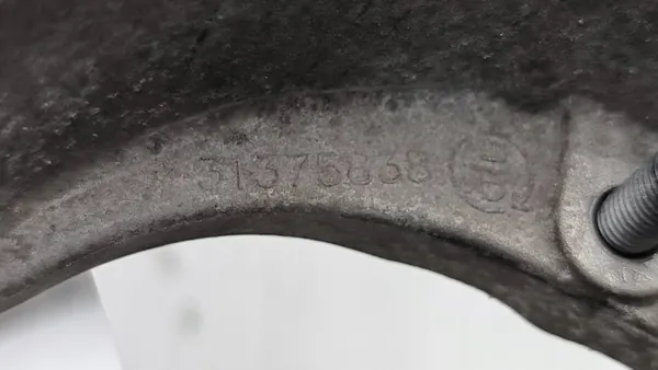 Gebruikte Volvo OE Halfasbevestiging 31375838 image 3