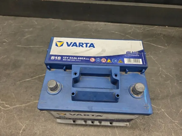 Accu OEM A0019828208 12V 92Ah 850A Varta image 3