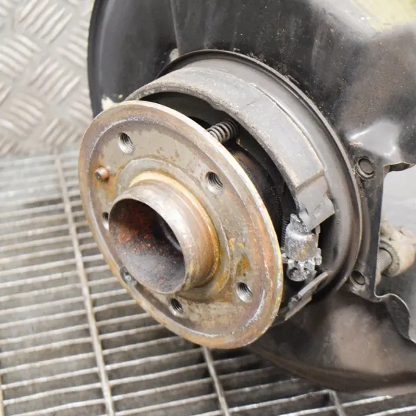 Buje rueda trasera derecha Mercedes-Benz OEM A1263520504 image 4