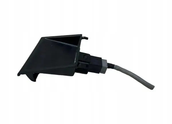 Puerto USB OEM 31306768 para Volvo V40 Estate 2016 image 9