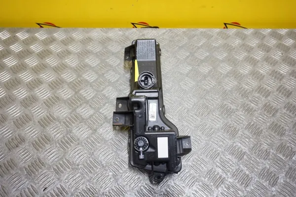 Tesla 3 2017- Höger Halogen LED DRL Lampa 1507931-00-D image 10